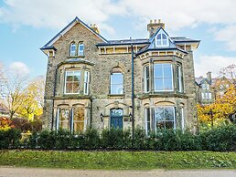 Chatsworth Suite