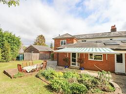 Horseshoe Cottage