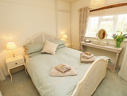 Horseshoe Cottage