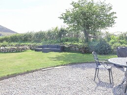 Ael-y-bryn