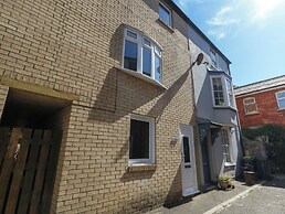 Victoria House