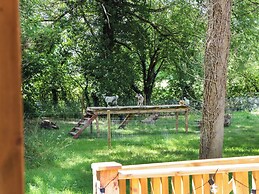 The Foxes Den Shepherds Hut