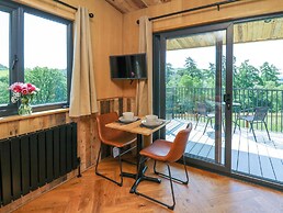 Hen's Hideaway