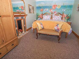 Hazel's Cottage