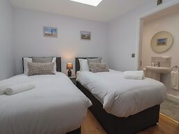 Waverley Cottage