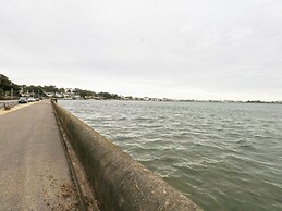5 Red Sails