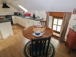 The Loft, Preseli