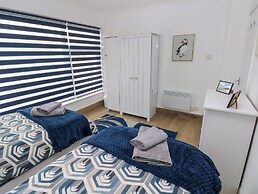 34 Croft Court