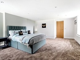 Valerian Lodge