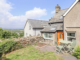 Ivy Cottage
