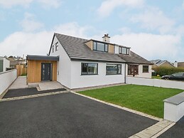 11 Capel Farm