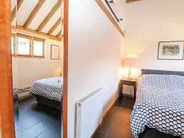 3a Hideaways