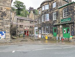 Bumble Cottage
