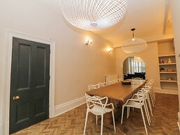 Spa House