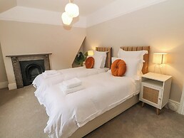 Spa House