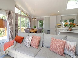 Waterside Lodge