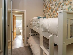 Waterside Lodge