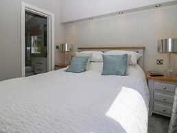 Waterside Lodge