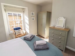 Aln Cottage