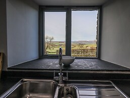 Fell View House