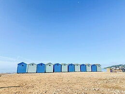 Charmouth Lodge