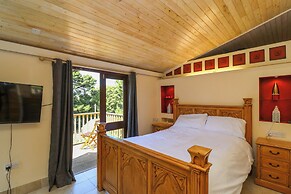 Bay Tree Lodge 35