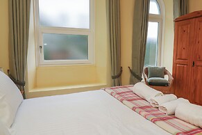 Flat 2 Beechcroft