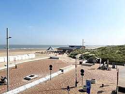 Apartment Wenduine With Stunning Sea View