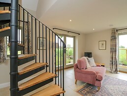 4 Wellacres Cottage