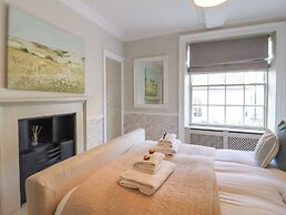 2 Castlegate