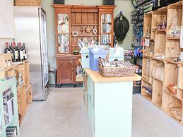 Damsel Shepherds Hut