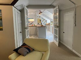 The Coach House - Trinity Lodge