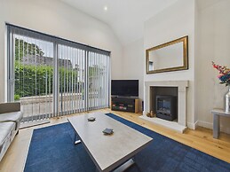 Oakwood Lodge