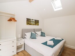 2 Welford Barns