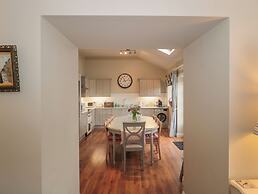 Pomme Blushe House