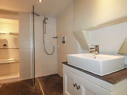 Carew House Cottage