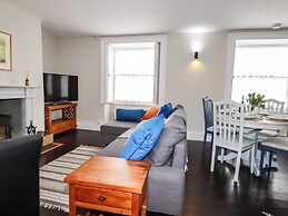 Carew House Cottage