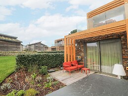 Villa 80
