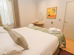 Villa 80