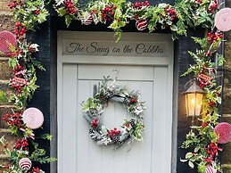The Snug on the Cobbles
