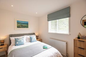 Maple Lodge