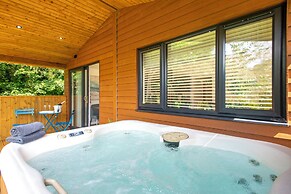 Maple Lodge