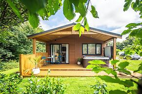 Maple Lodge