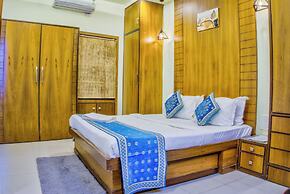 Hotel Thakur Galaxy, Sadar Market
