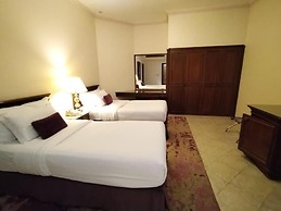 Alfursan Almotahida Hotel Alhamraa dist