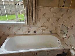 J&M GUEST HOUSE