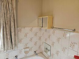 J&M GUEST HOUSE