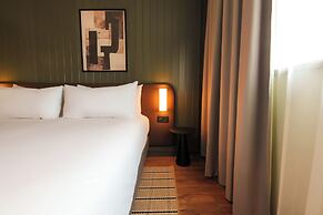 Honest Budapest by Chic & Basic