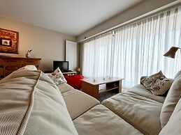 Apartment in Wenduine With Stunning Sea View