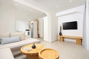 Nusa Suites & Villas
